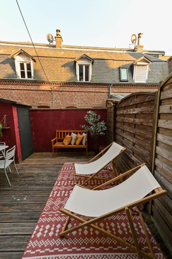 Holiday home La Dame - *