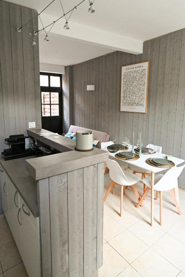 Holiday home La Dame - *